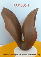 sculpture en stéatite de couleur marron nommée `papillon`