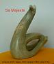 sculpture en st�atite ,de couleur verte ,nomm�e `sa majest� `en raison de sa forme d`une part, mais aussi du fait que la pierre en se brisant m`a impos� ce volatile pr�tentieux.